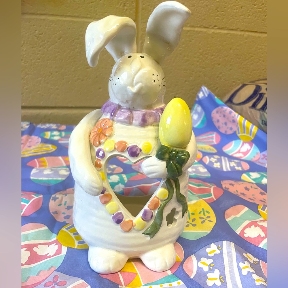 Vintage “Home Interiors” Tea Light Easter Bunny in Perfect Colorful Condition